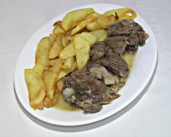 Lamb in Wine Sauce